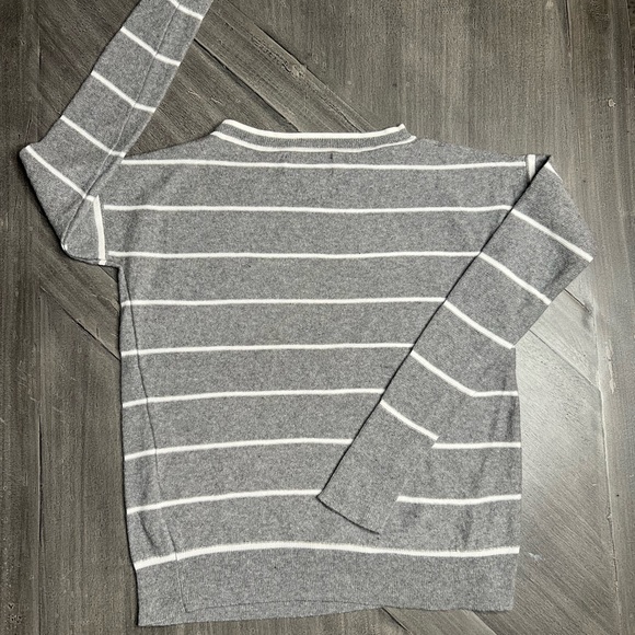 Banana Republic Fine Italian yarn filpucci Sweater extra small - Picture 3 of 15